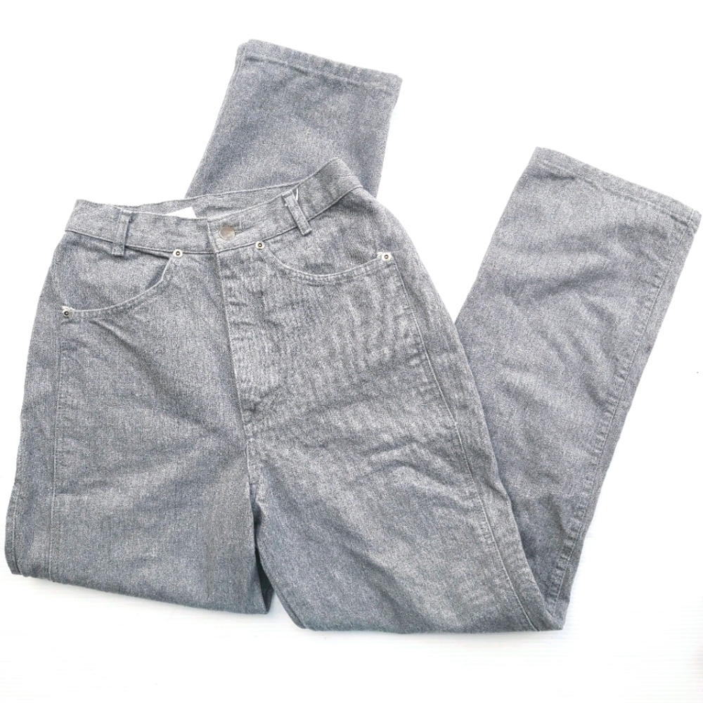 VINTAGE 13" high rise gray denim mom jeans barrel jeans